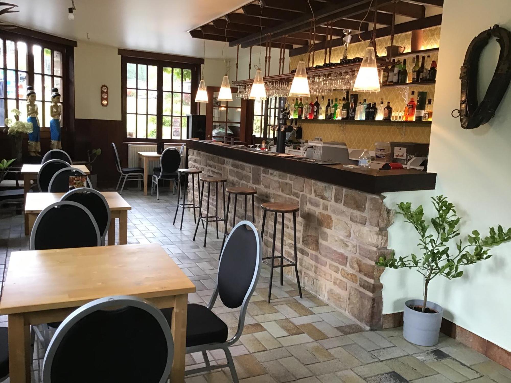 Auberge Au Pont De Villettes Lierneux 外观 照片
